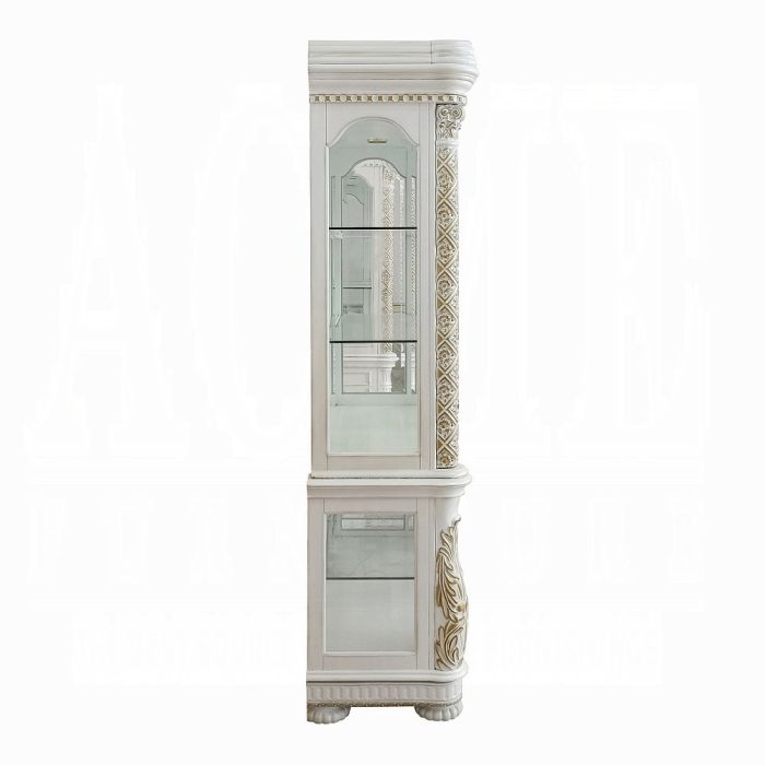 Vendome Curio