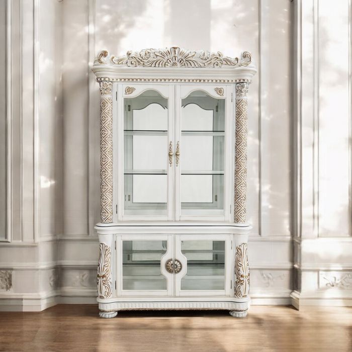 Vendome Curio