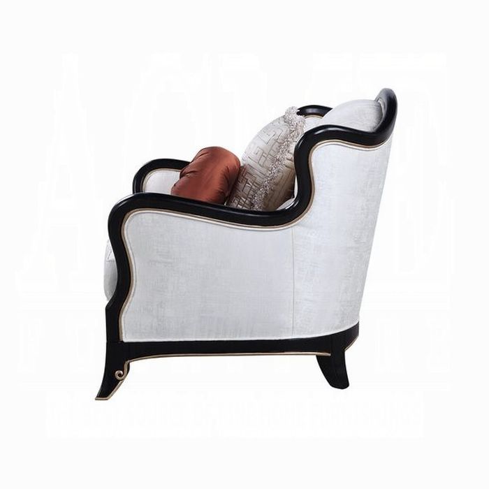Nurmive Chair W/2 Pillows