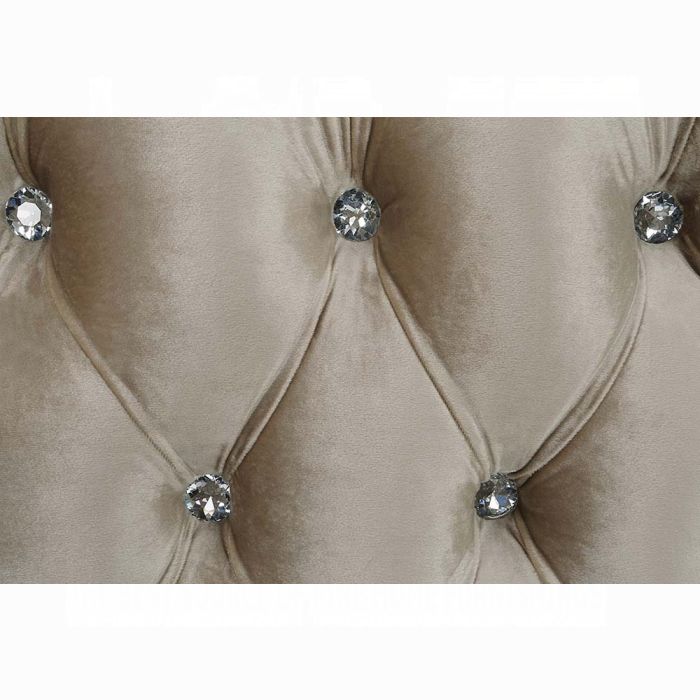 Sorina Sofa W/7 Pillows