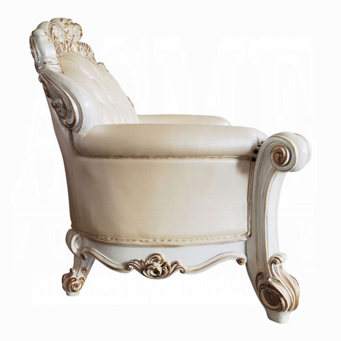 Vendome Loveseat W/3 Pillows