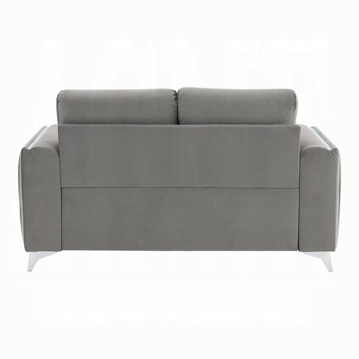 Wenona Loveseat