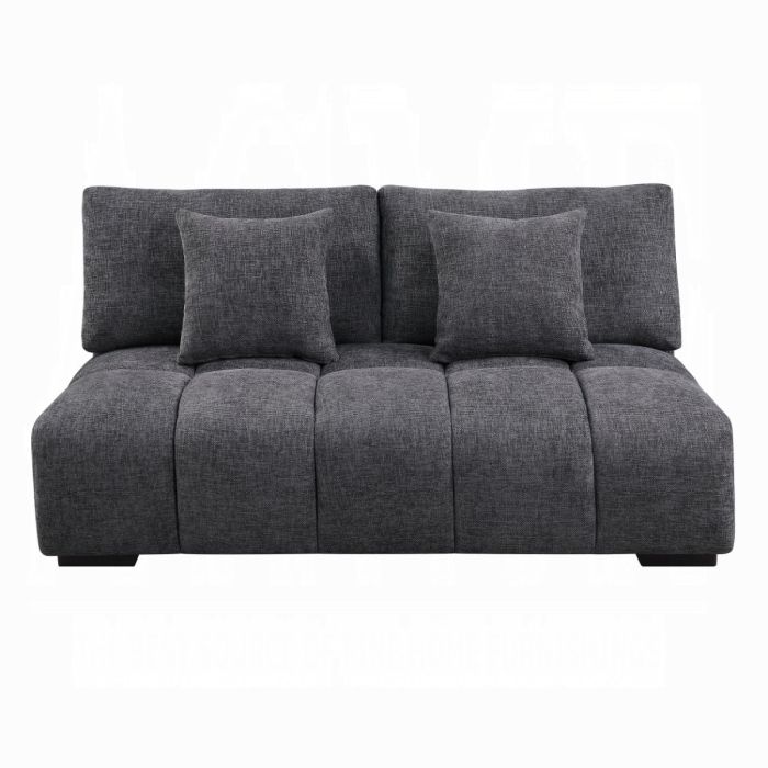 Chosen Sectional Sofa w/6 Pillows