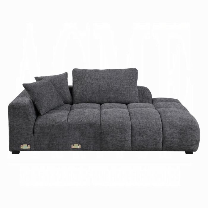 Chosen Sectional Sofa w/6 Pillows