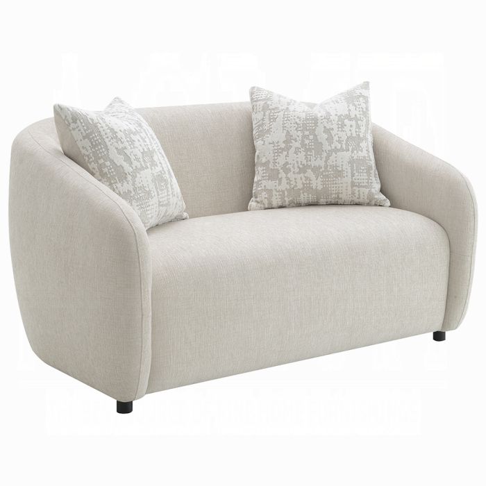 Etienne Loveseat w/2 Pillows