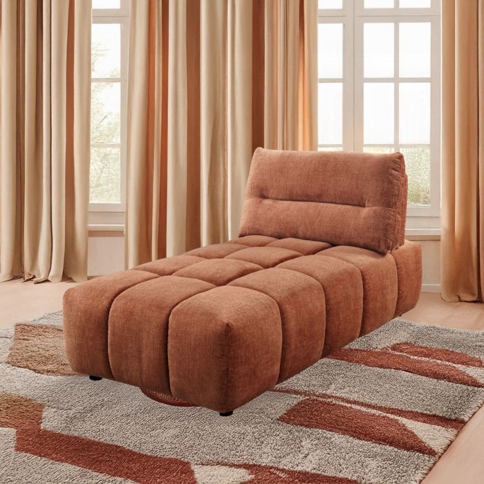Loanna Moludar - Chaise