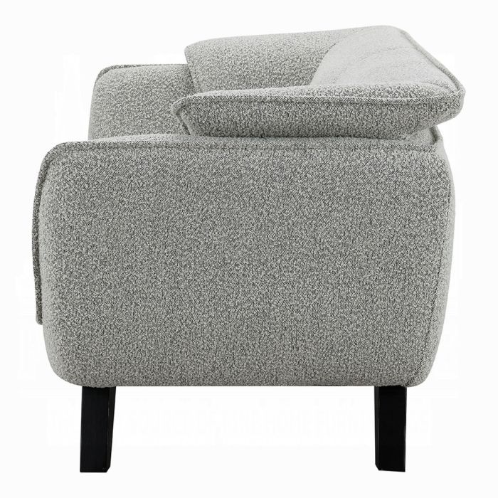Nayeli Loveseat