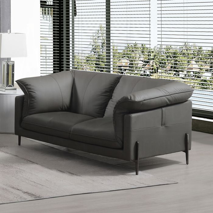 Tadi Loveseat