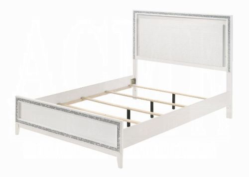 Haiden EK Bed W/Led
