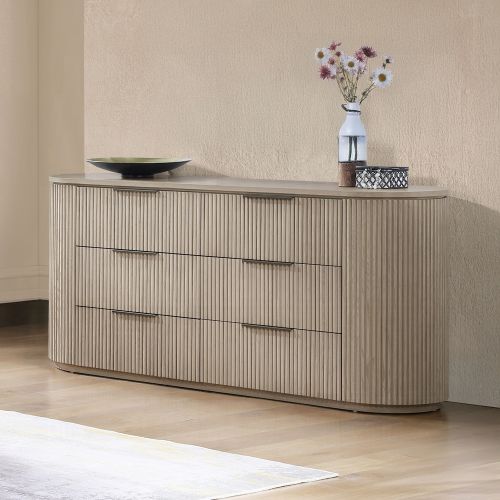 Leanna Dresser 
