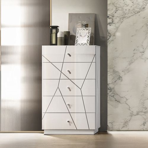 Esther Chest