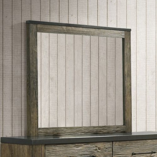 Lance Mirror