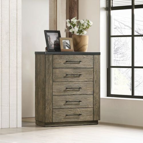 Lance Chest
