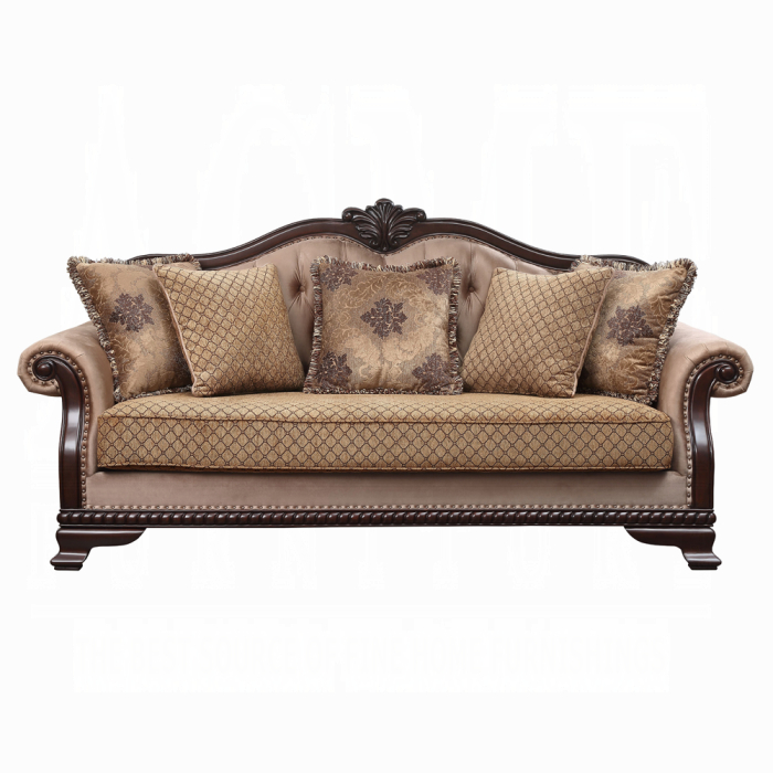 Chateau De Ville Sofa W/5 Pillows (Same LV01588)