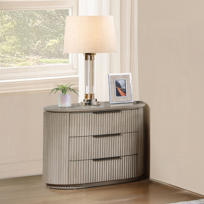 Leanna Nightstand w/USB Port